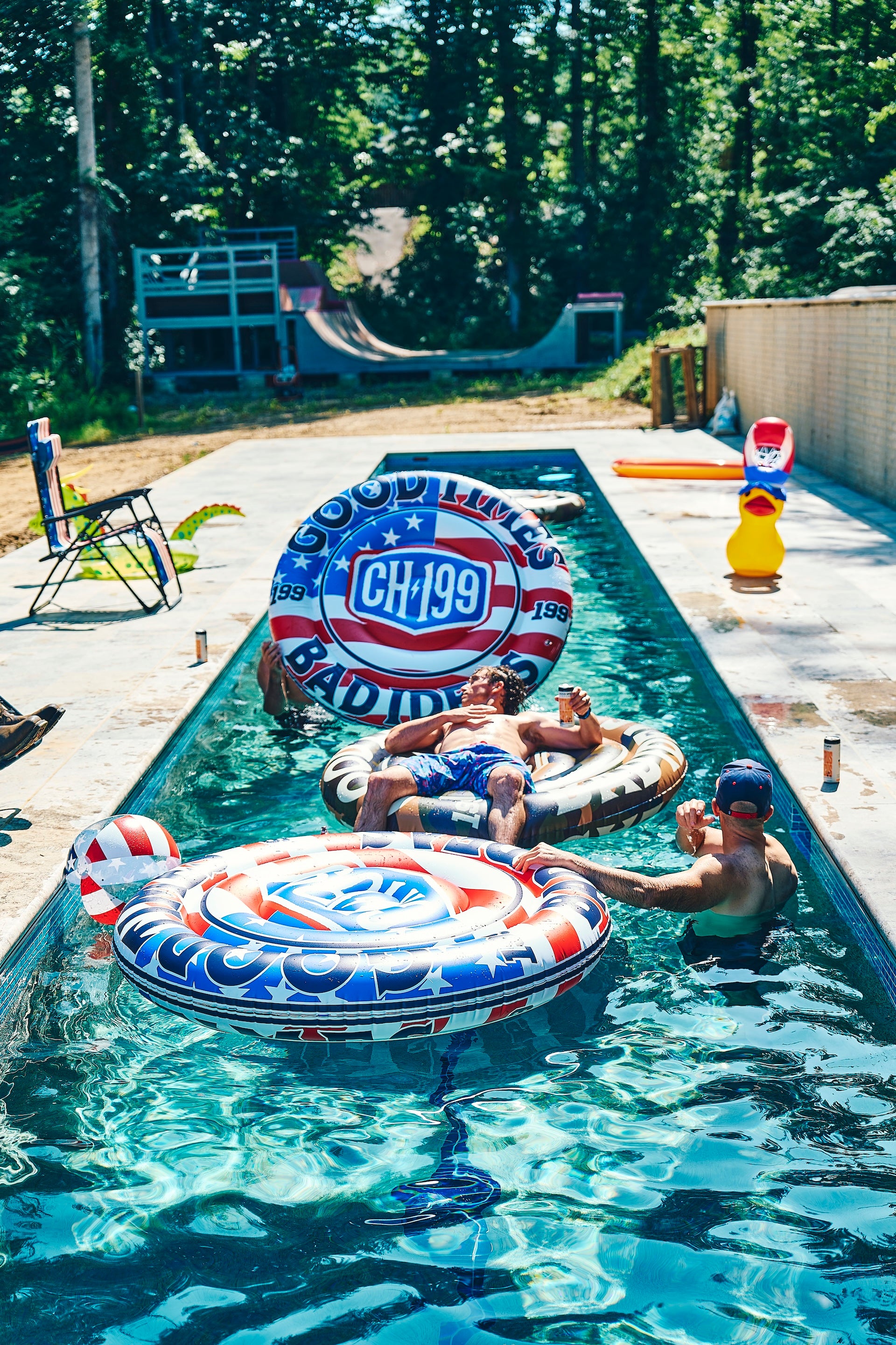Ch 199 Freedom Pool Float lifestyle 1